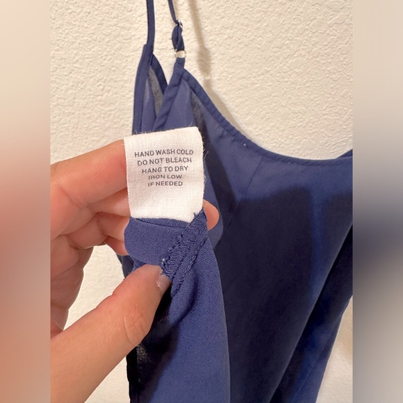 EUC MINE Navy V-Neck Cami Tank With Bow Detail On Back - Picture 5 of 5